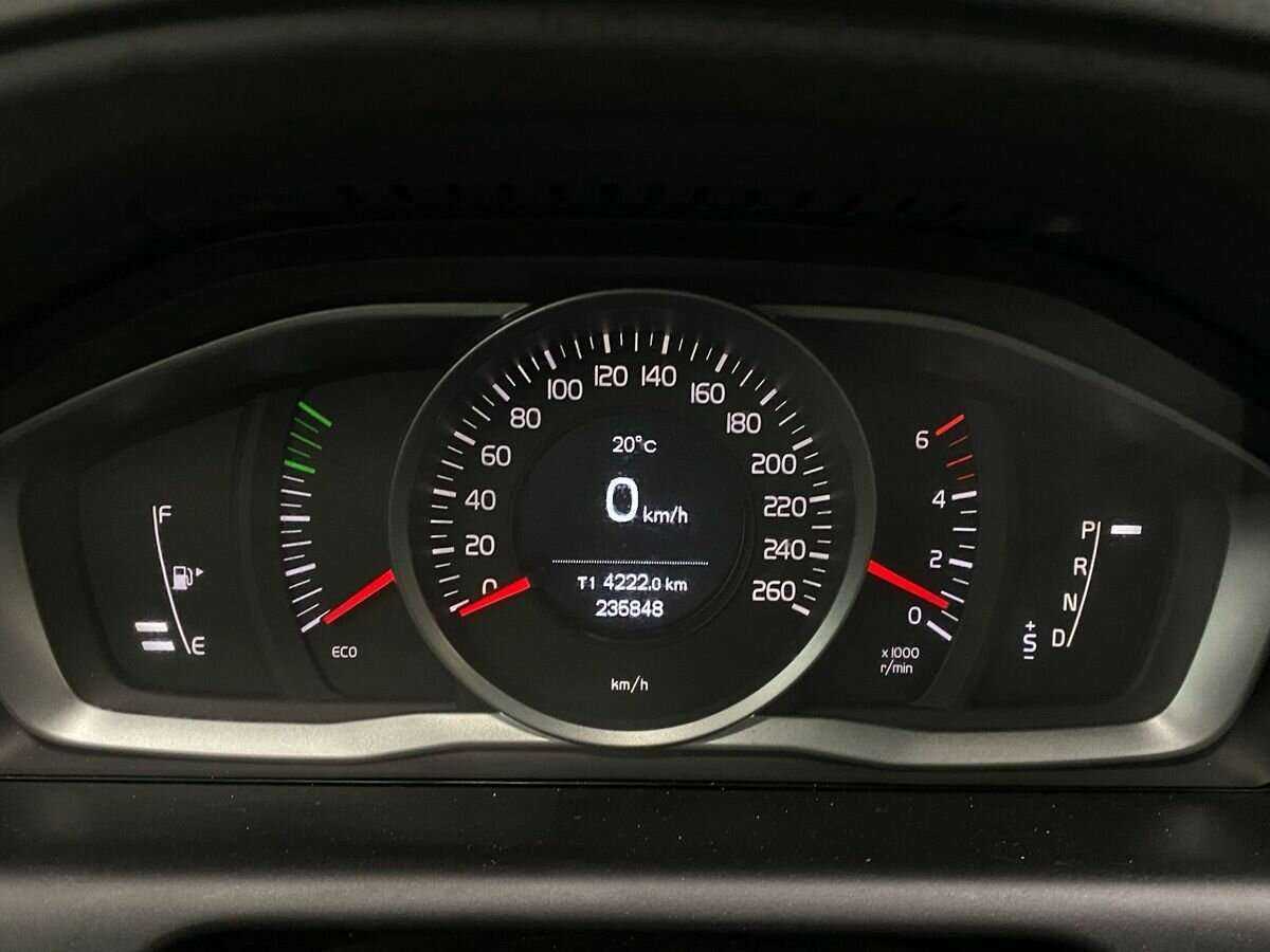 Купить Volvo XC60 с пробегом. Фото: #12