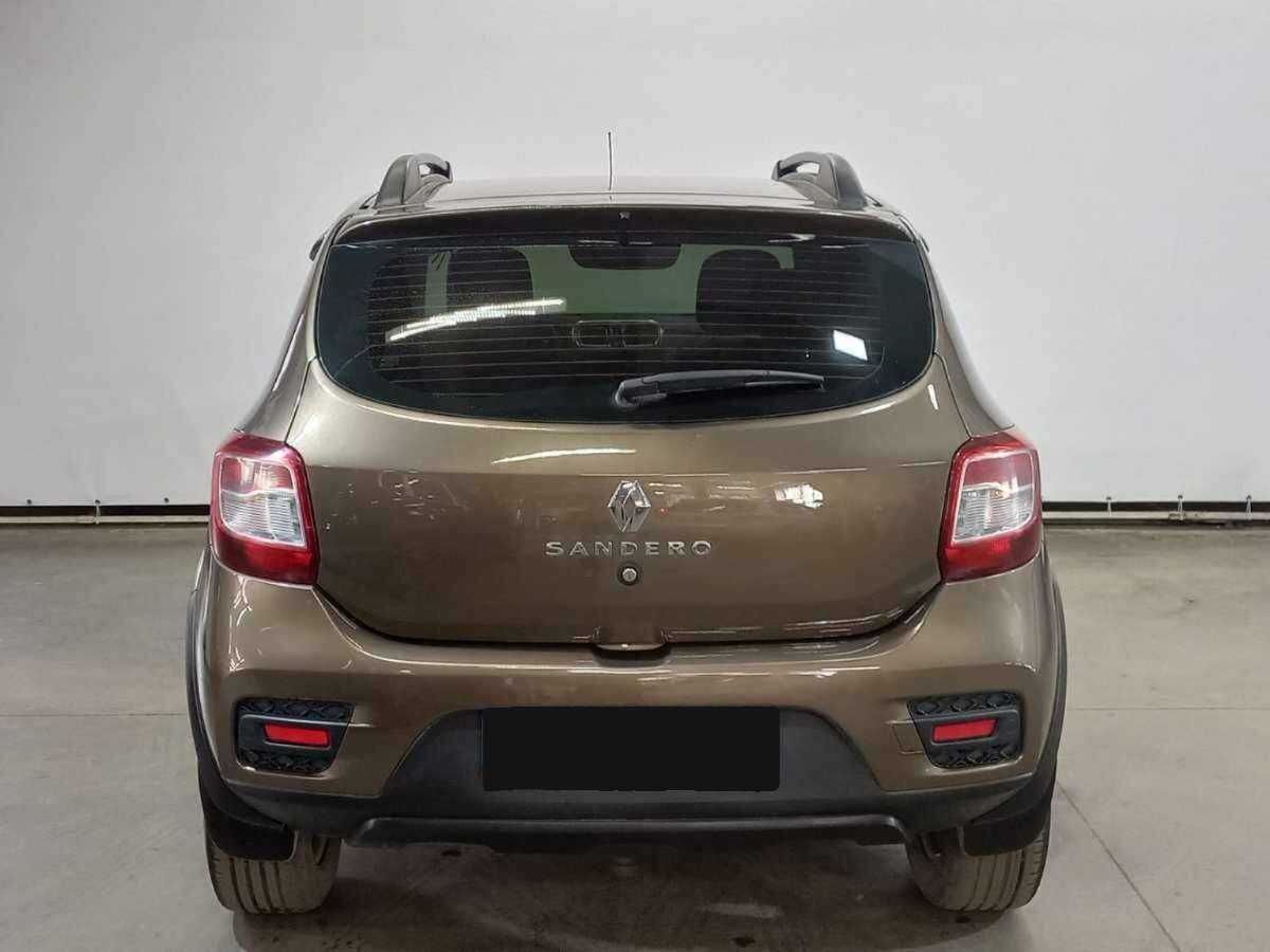 Купить Renault Sandero с пробегом. Фото: #4
