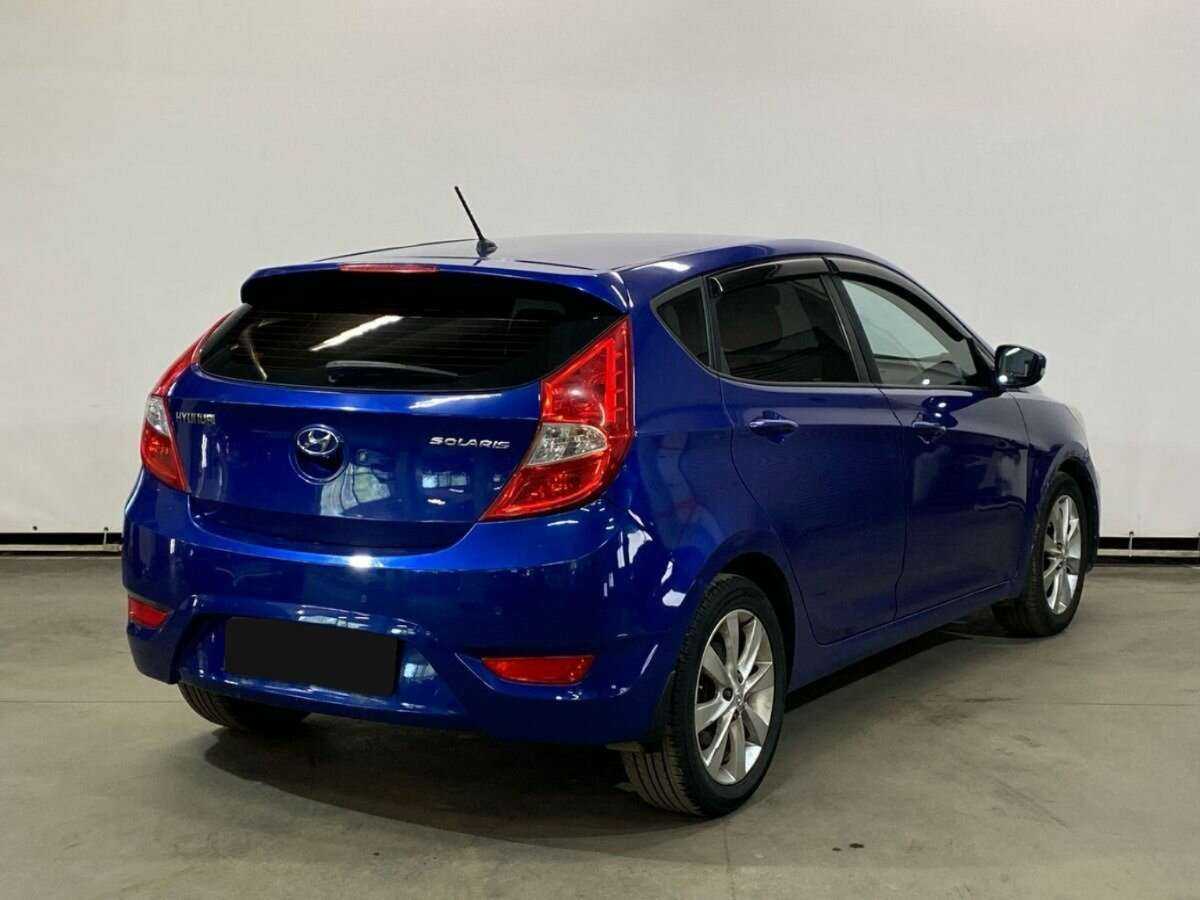 Купить Hyundai Solaris с пробегом. Фото: #4