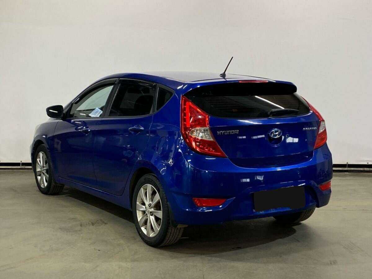 Купить Hyundai Solaris с пробегом. Фото: #6