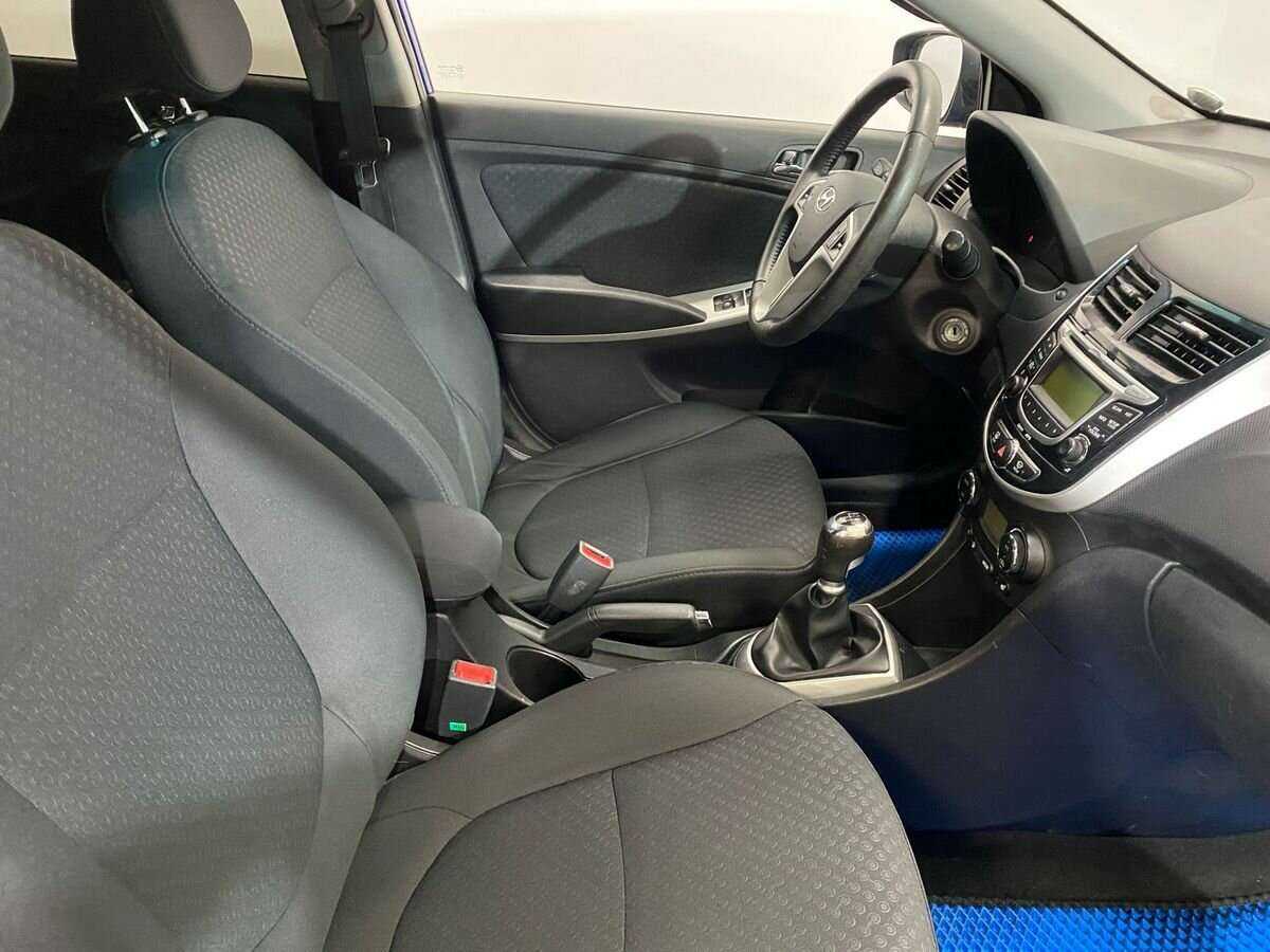 Купить Hyundai Solaris с пробегом. Фото: #9