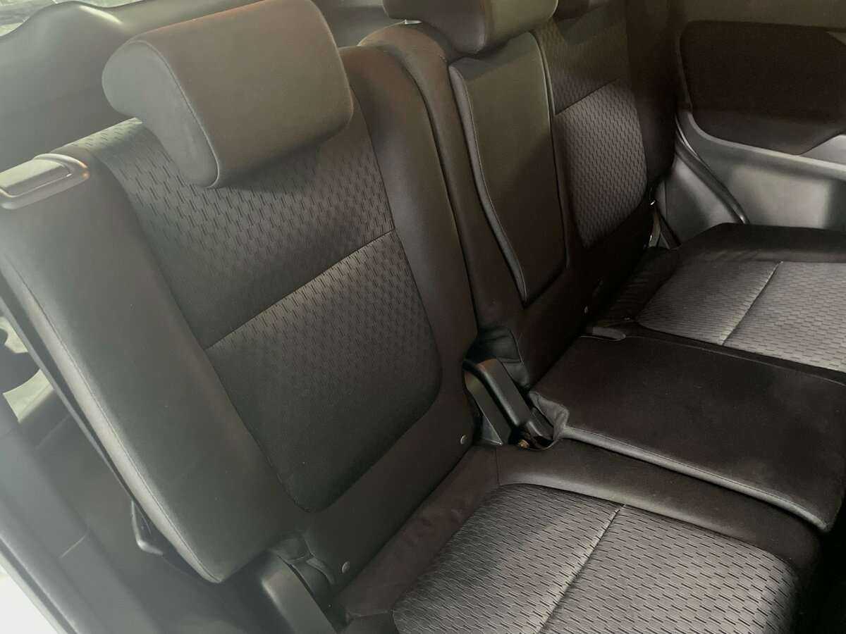 Купить Mitsubishi Outlander с пробегом. Фото: #15