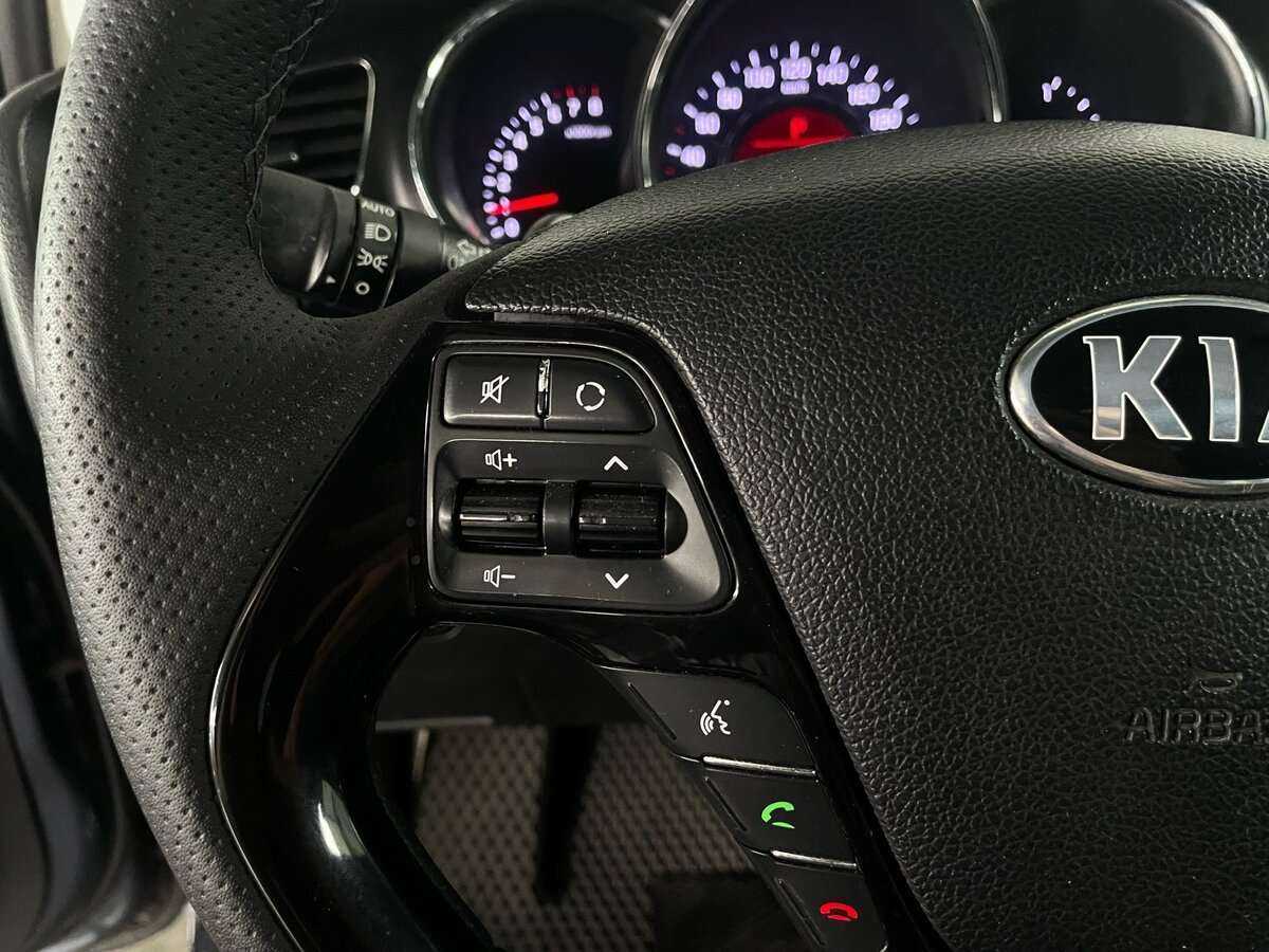 Купить Kia Ceed с пробегом. Фото: #10