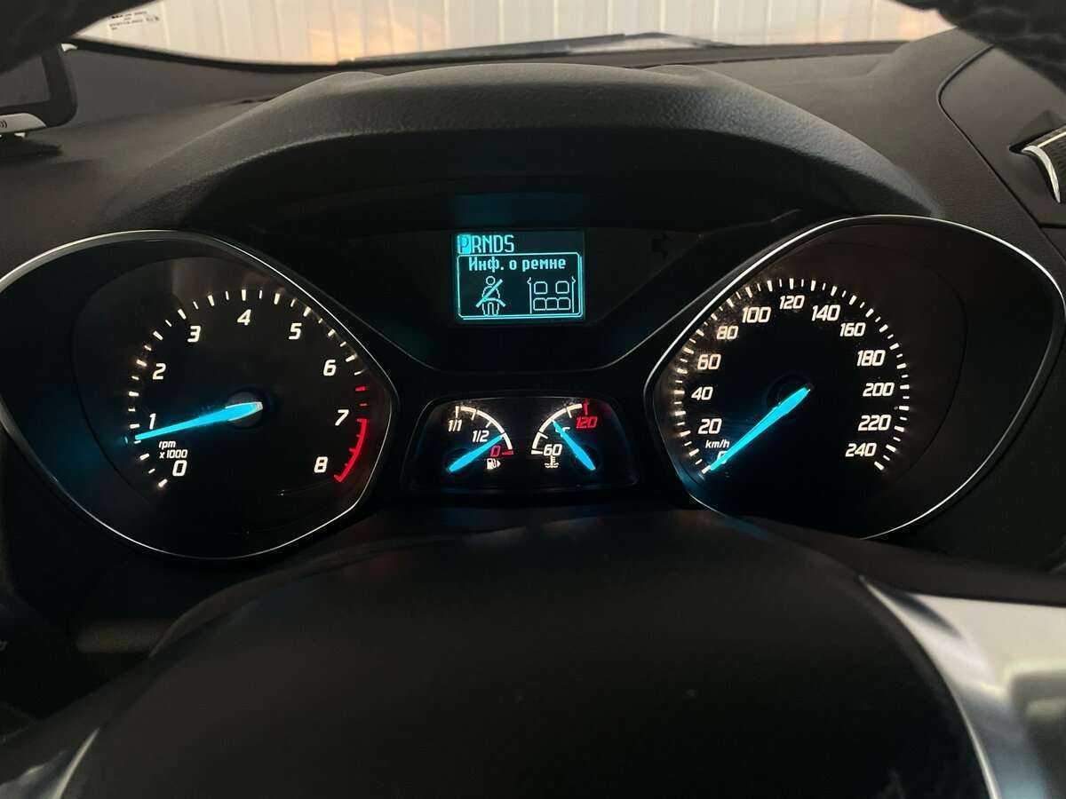 Купить Ford Kuga с пробегом. Фото: #12