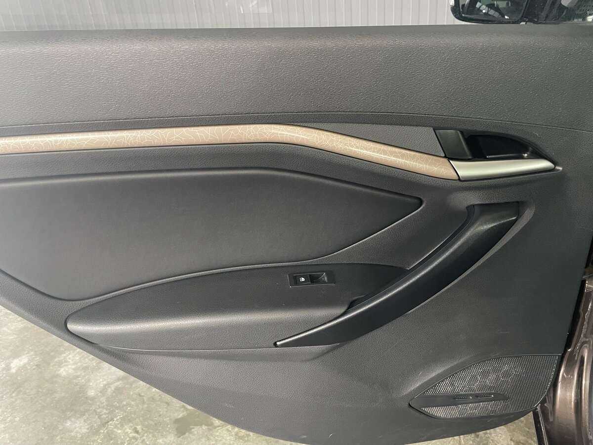 Купить Lada (ВАЗ) Vesta с пробегом. Фото: #20