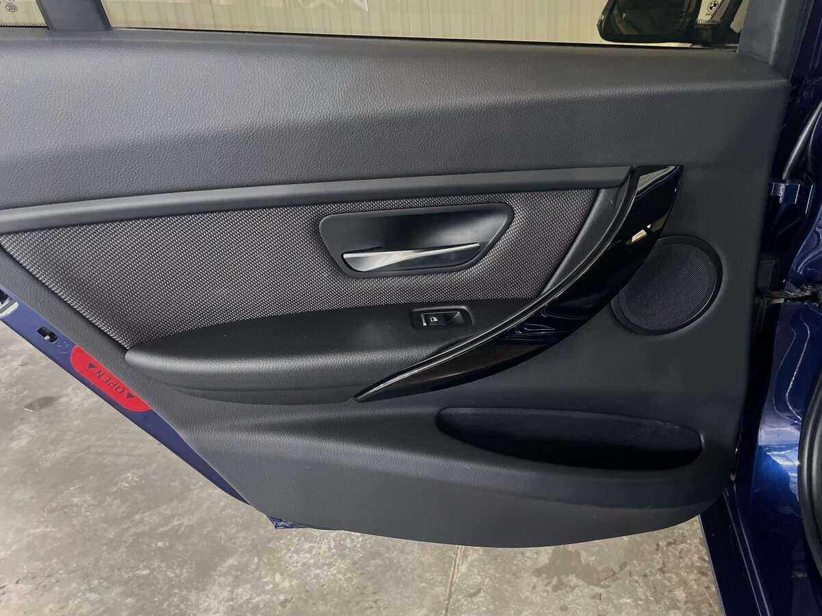 Купить BMW 3 серии с пробегом. Фото: #21