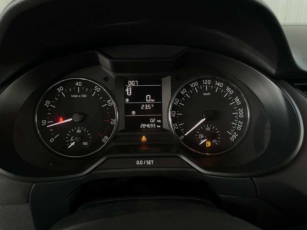 Купить Skoda Octavia с пробегом. Фото: #10