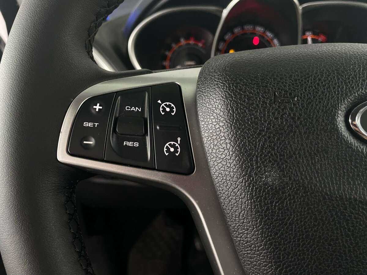 Купить Lada (ВАЗ) Vesta с пробегом. Фото: #10