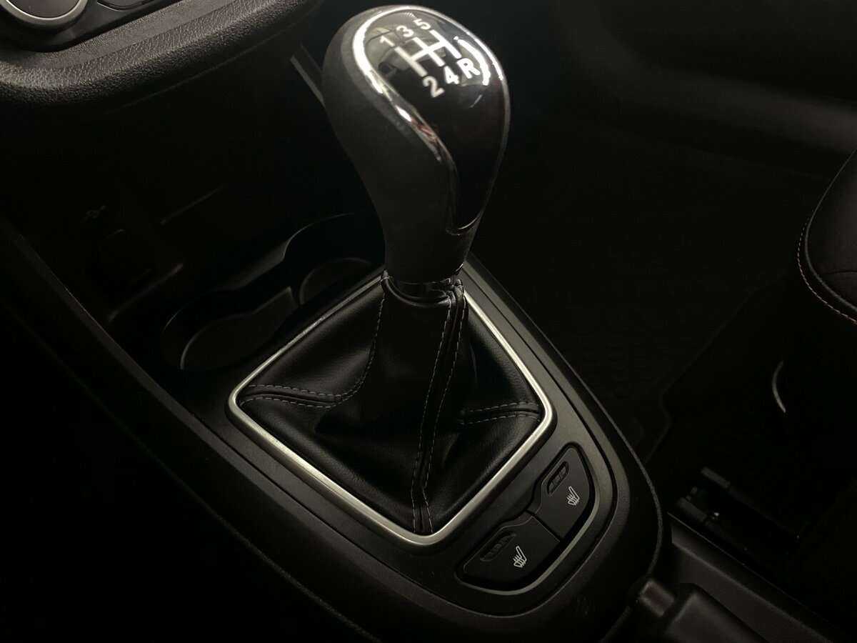 Купить Lada (ВАЗ) Vesta с пробегом. Фото: #15