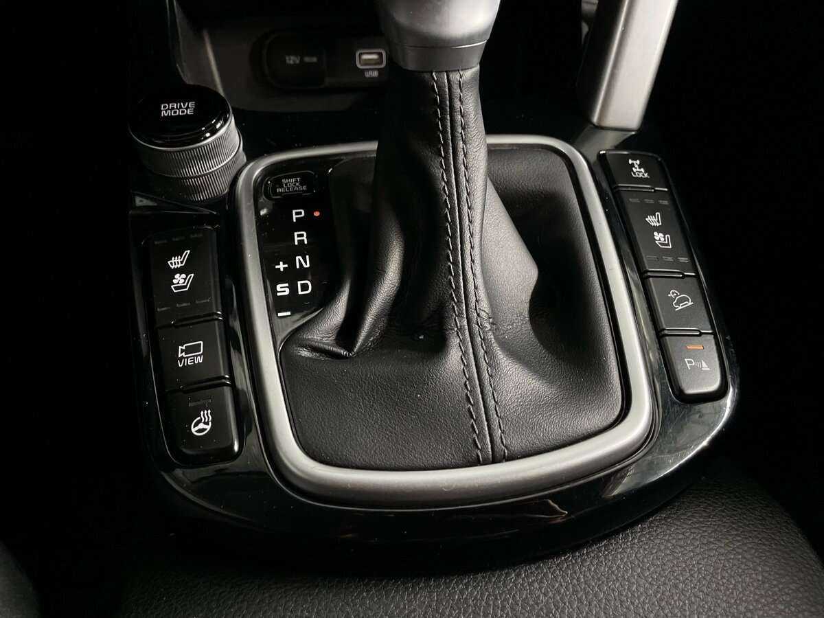 Купить Kia Seltos с пробегом. Фото: #11