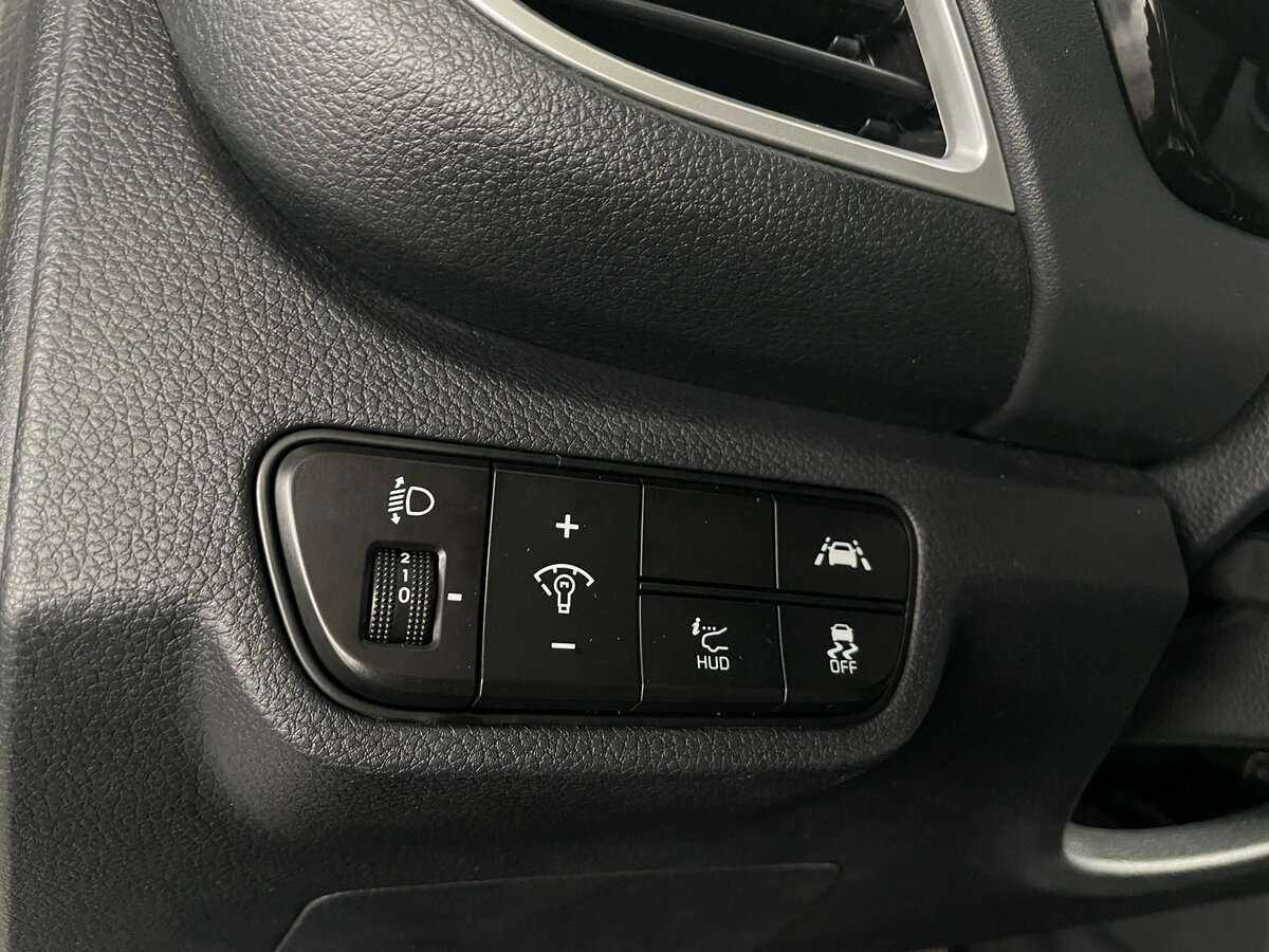 Купить Kia Seltos с пробегом. Фото: #14