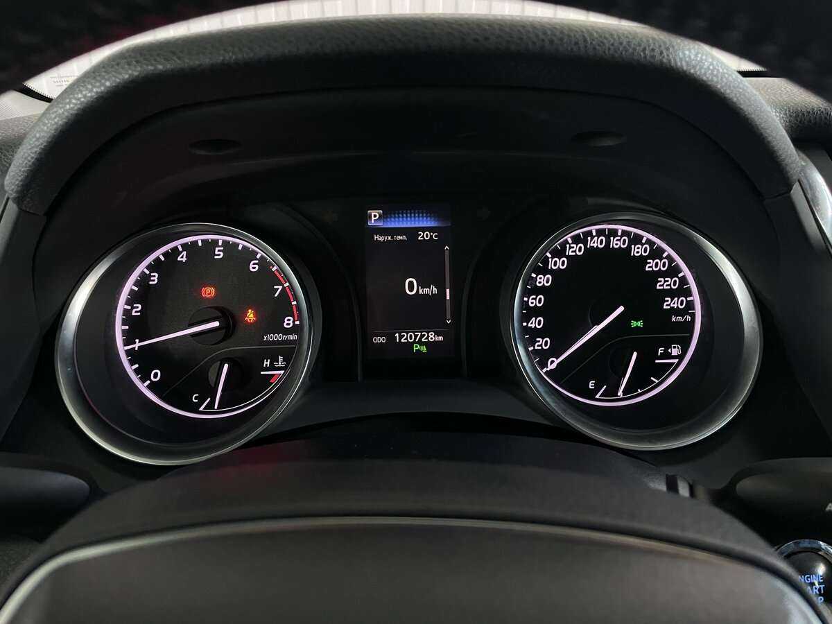 Купить Toyota Camry с пробегом. Фото: #10