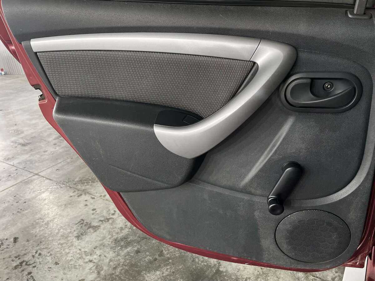 Купить Renault Duster с пробегом. Фото: #17