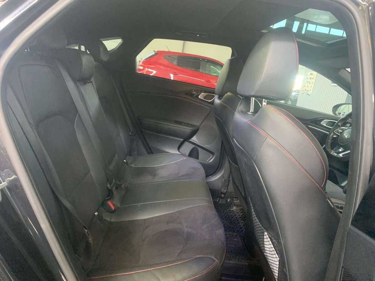 Купить Kia Proceed с пробегом. Фото: #16