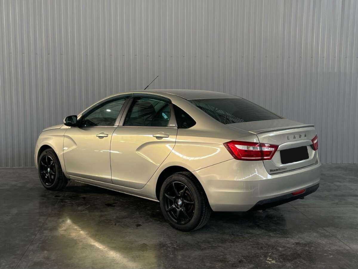 Купить Lada (ВАЗ) Vesta с пробегом. Фото: #6