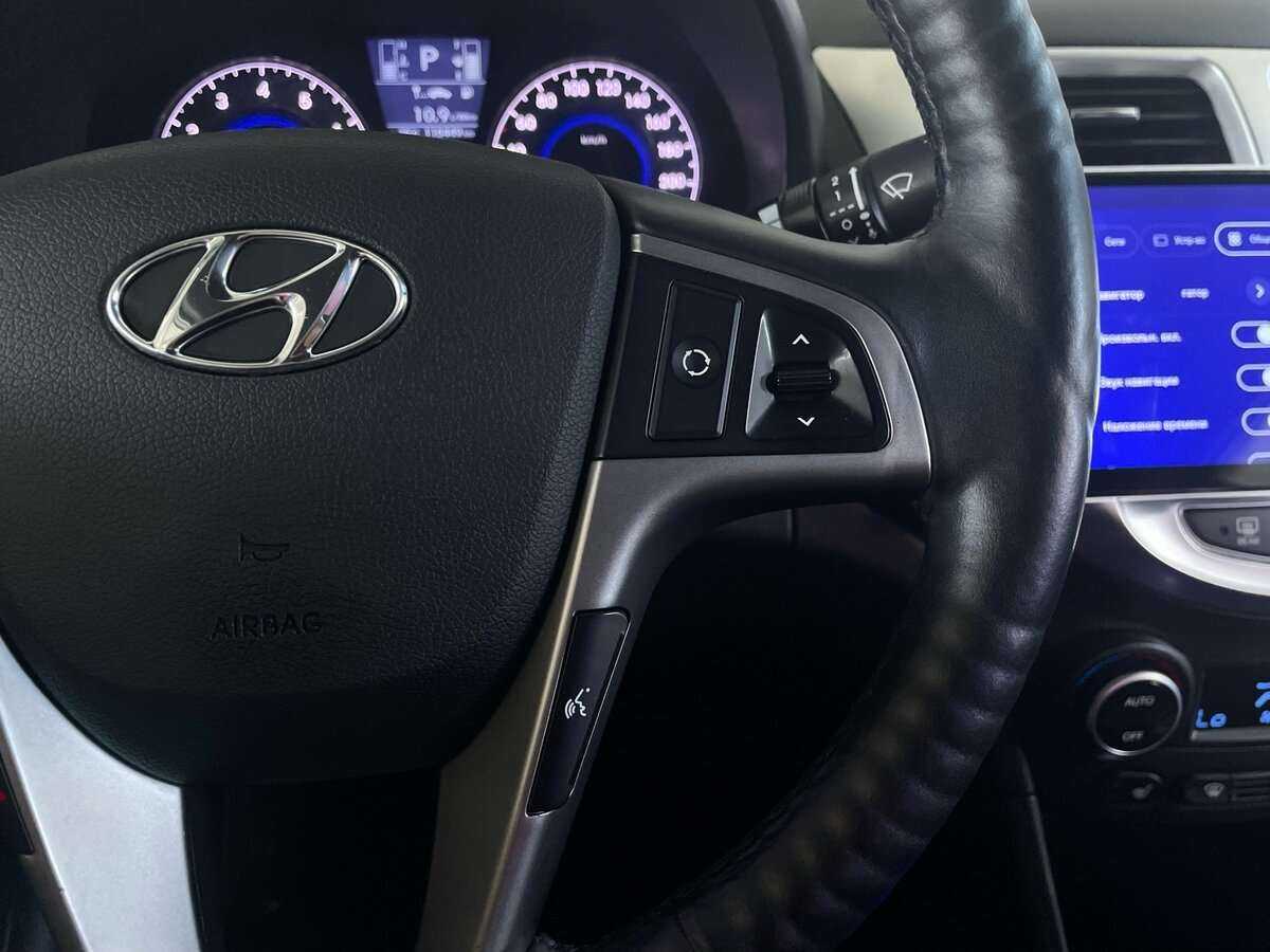 Купить Hyundai Solaris с пробегом. Фото: #11