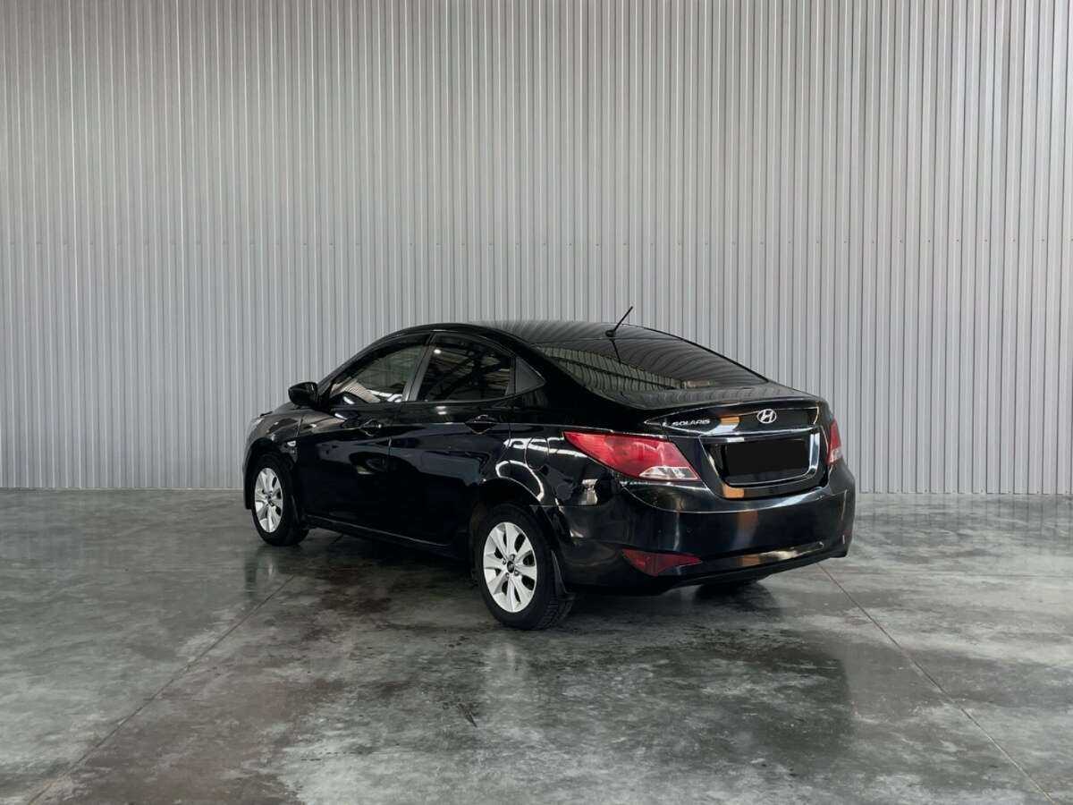 Купить Hyundai Solaris с пробегом. Фото: #6