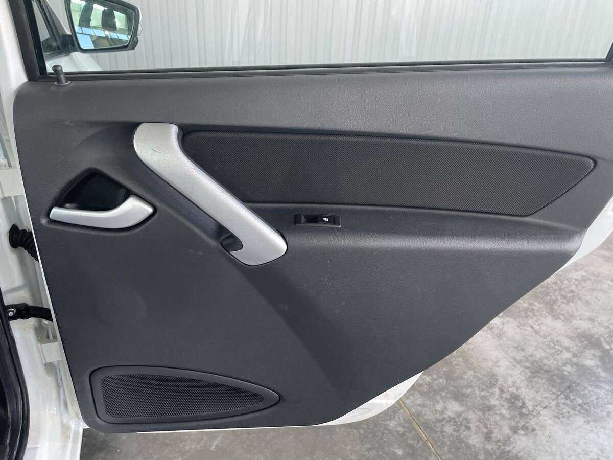 Купить Lada (ВАЗ) Granta с пробегом. Фото: #19