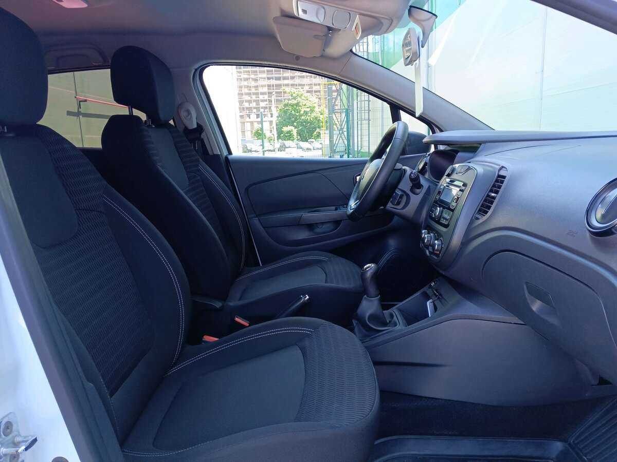 Купить Renault Kaptur с пробегом. Фото: #10