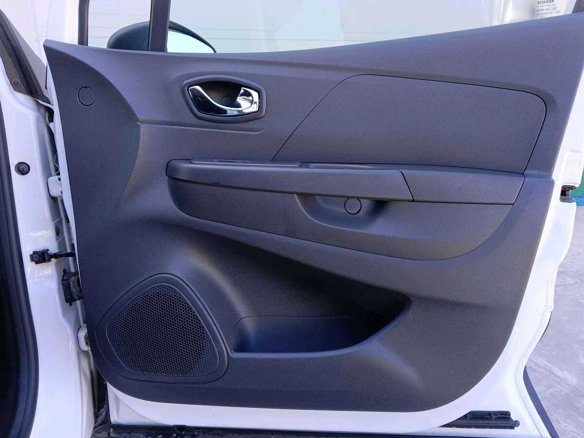 Купить Renault Kaptur с пробегом. Фото: #16