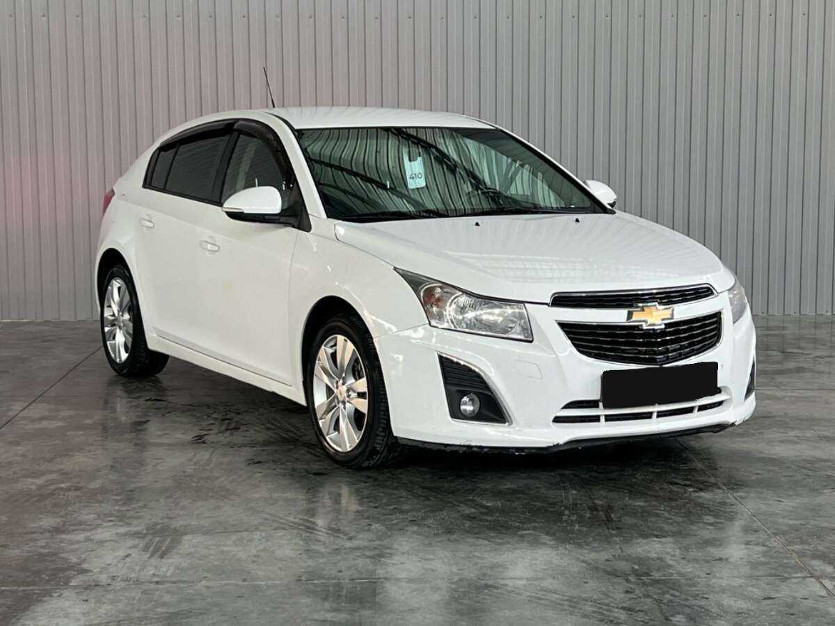 Купить Chevrolet Cruze с пробегом. Фото: #2