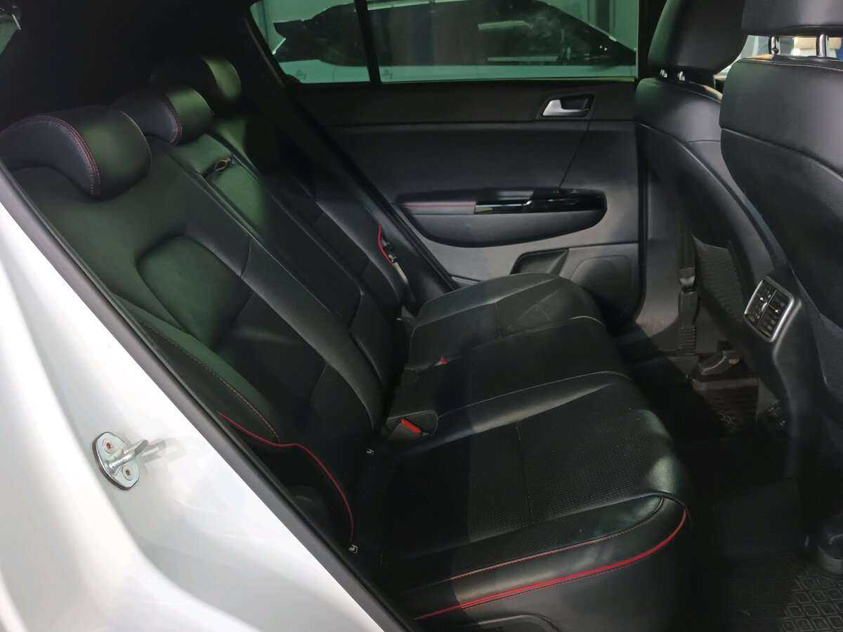 Купить Kia Sportage с пробегом. Фото: #12