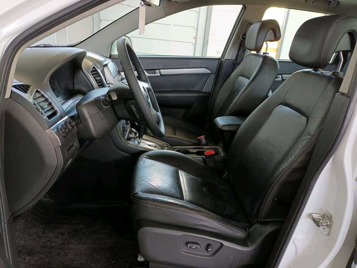 Купить Chevrolet Captiva с пробегом. Фото: #13