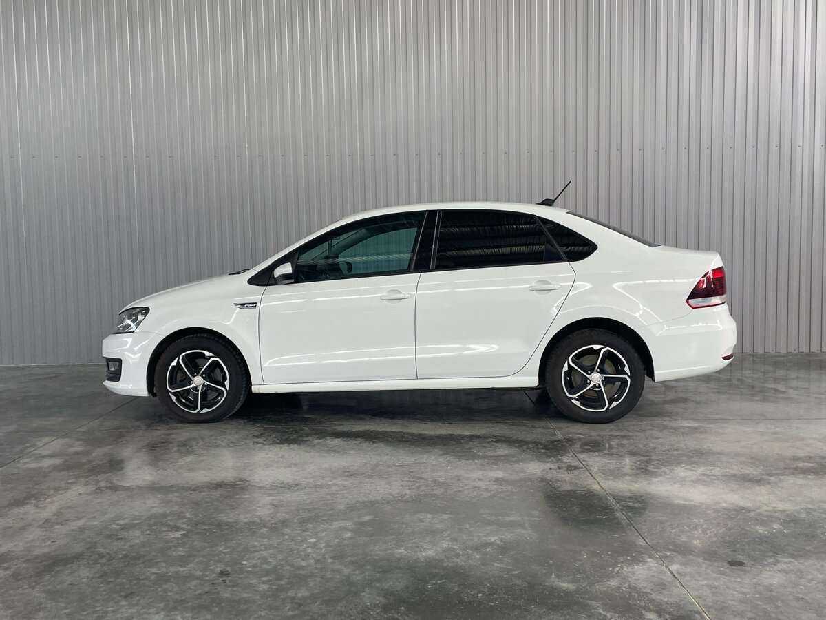 Купить Volkswagen Polo с пробегом. Фото: #7