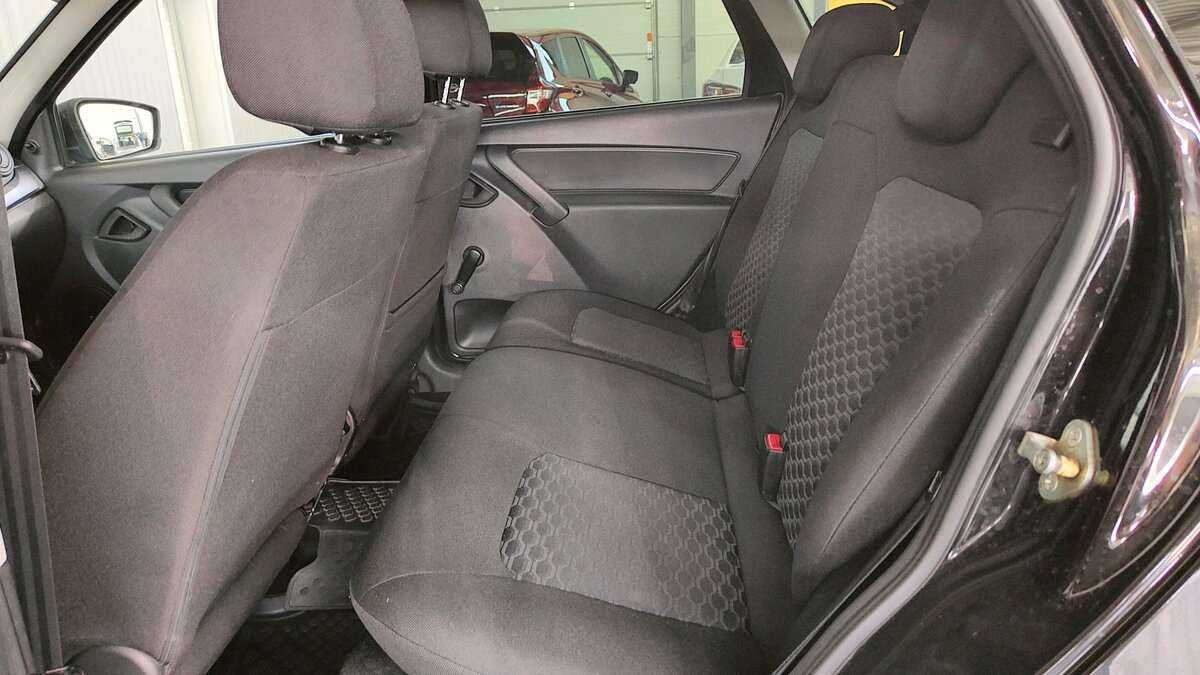 Купить Lada (ВАЗ) Granta с пробегом. Фото: #10