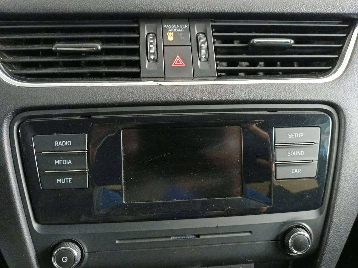 Купить Skoda Octavia с пробегом. Фото: #9