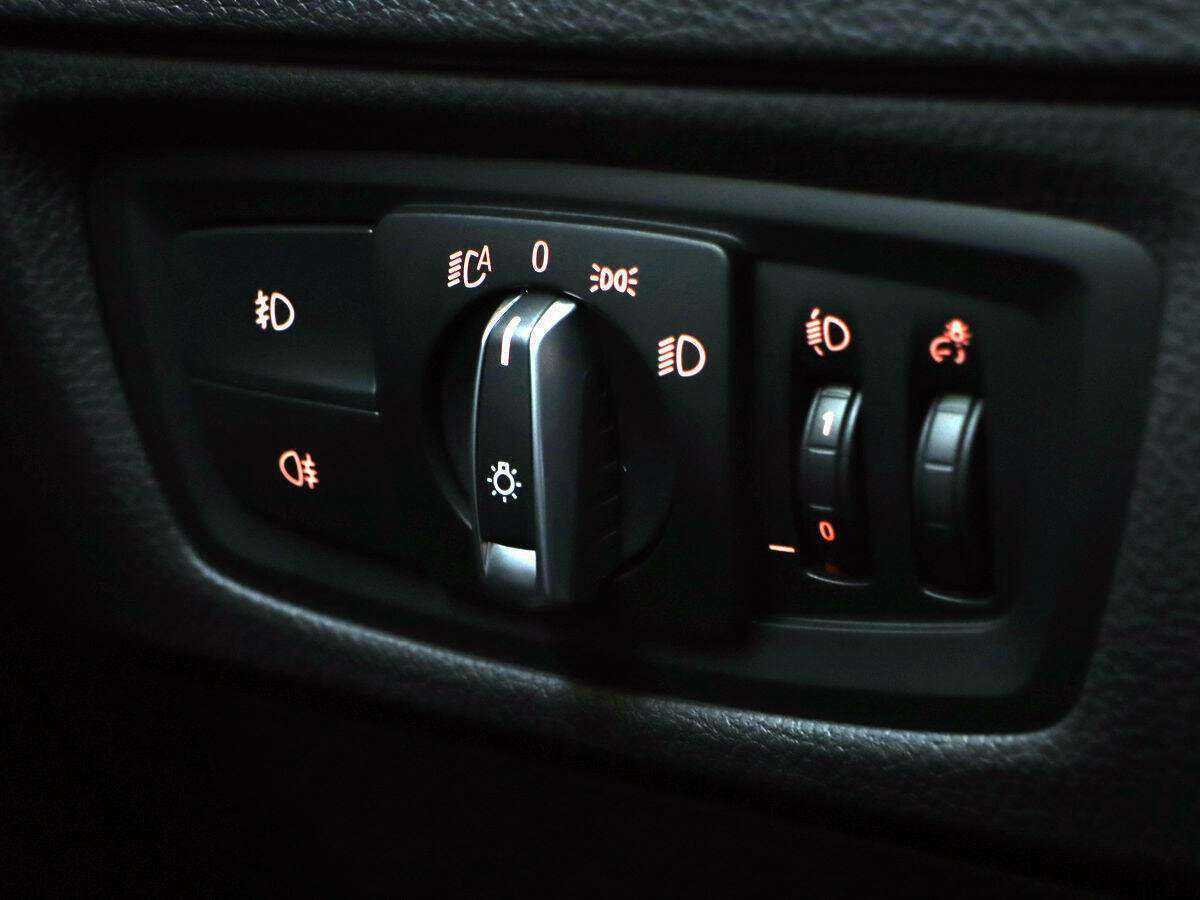 Купить BMW 1 серии с пробегом. Фото: #15