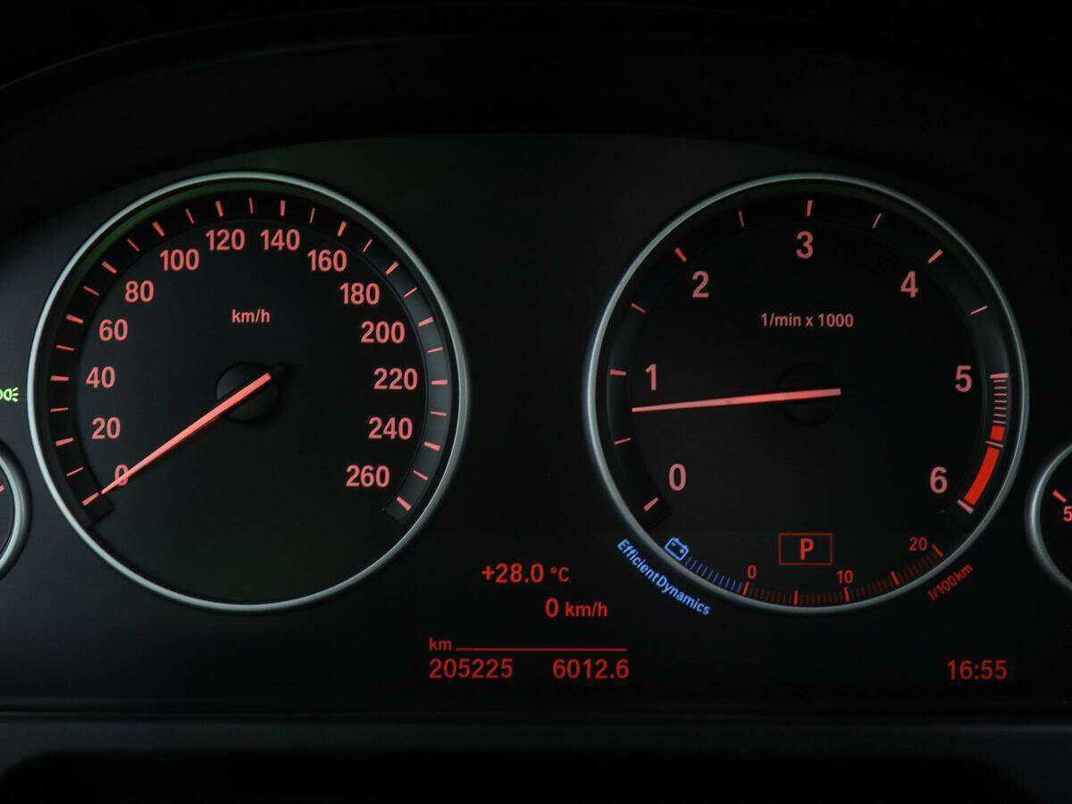 Купить BMW X5 с пробегом. Фото: #8