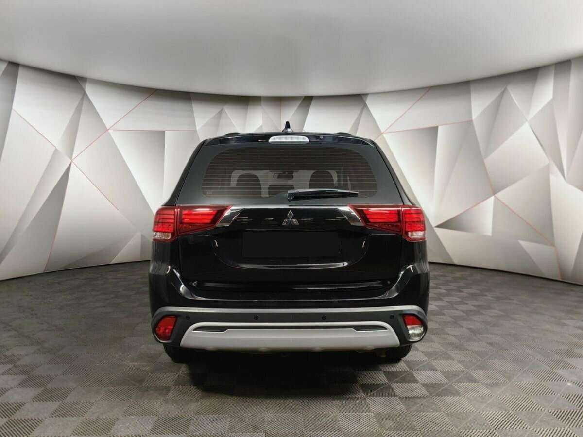 Купить Mitsubishi Outlander с пробегом. Фото: #7