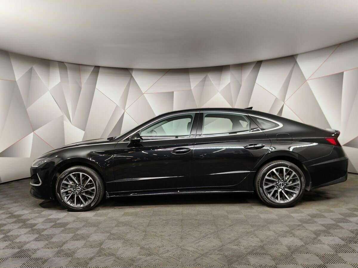Купить Hyundai Sonata с пробегом. Фото: #4