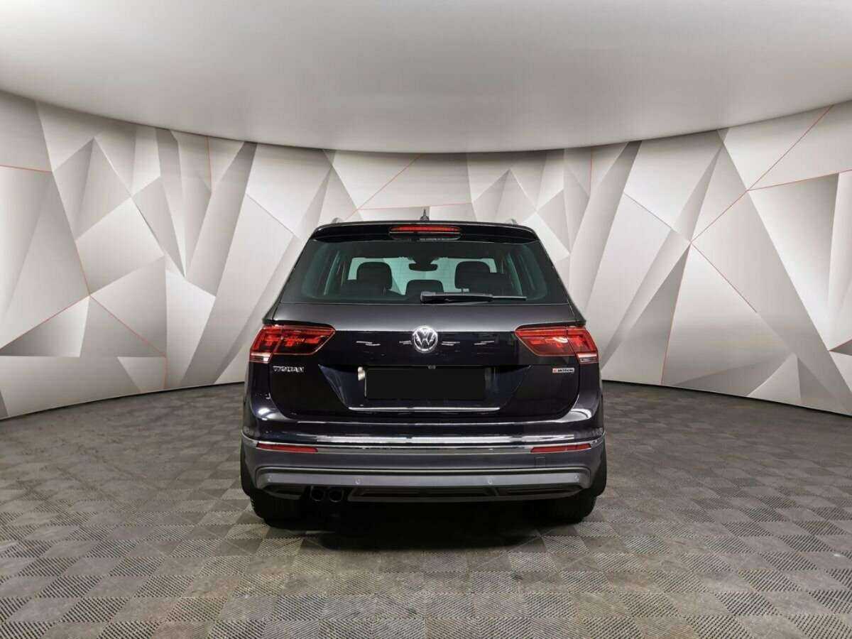 Купить Volkswagen Tiguan с пробегом. Фото: #7