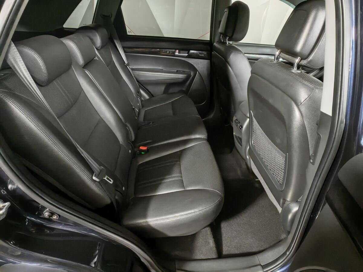 Купить Kia Sorento с пробегом. Фото: #11