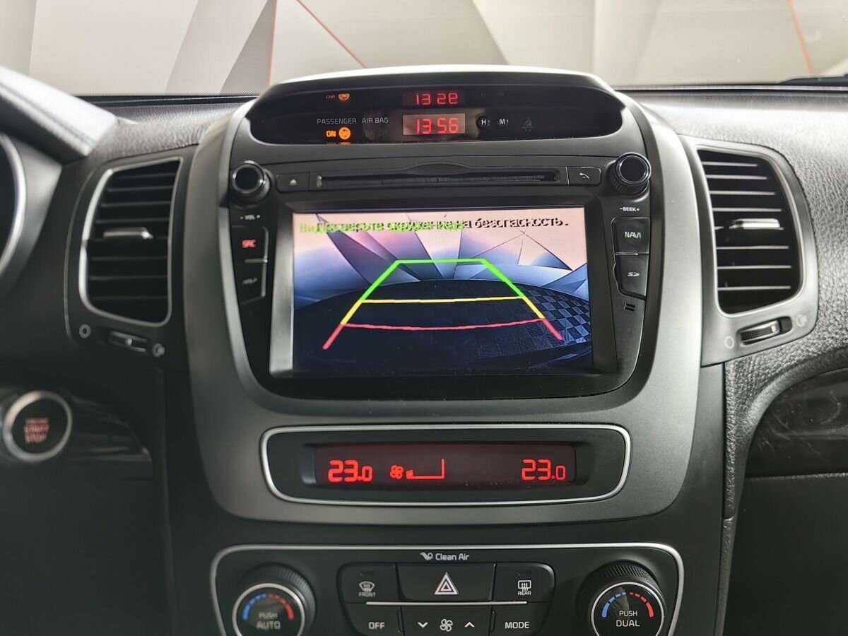 Купить Kia Sorento с пробегом. Фото: #16