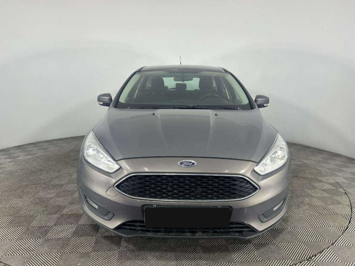 Купить Ford Focus с пробегом. Фото: #1