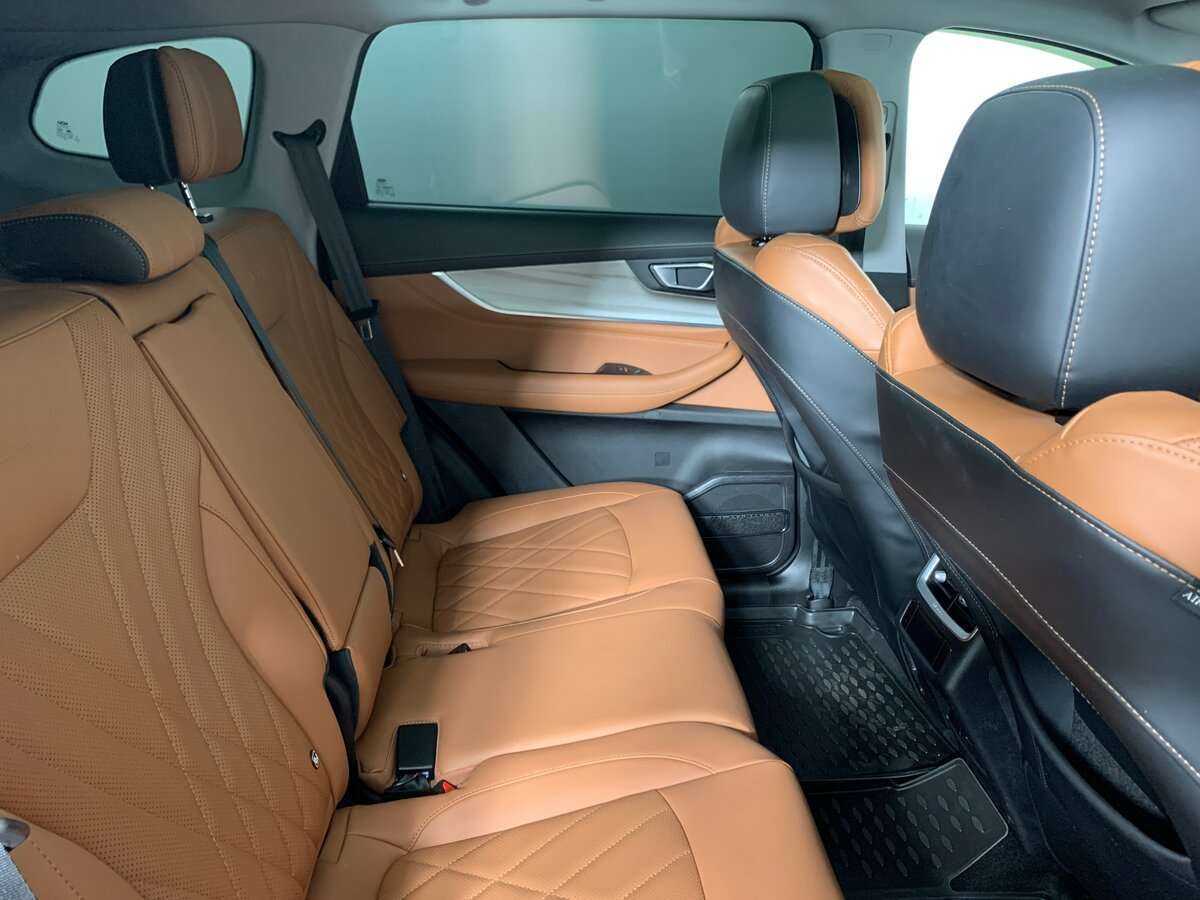 Купить Chery Tiggo 8 Pro Max с пробегом. Фото: #14