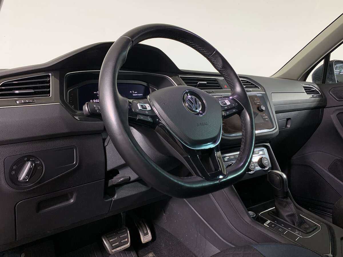 Купить Volkswagen Tiguan с пробегом. Фото: #9