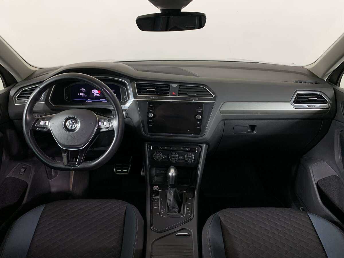 Купить Volkswagen Tiguan с пробегом. Фото: #10