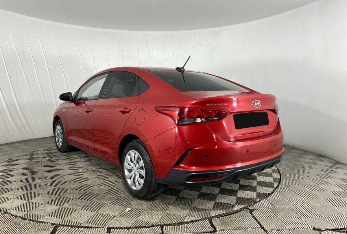 Купить Hyundai Solaris с пробегом. Фото: #6