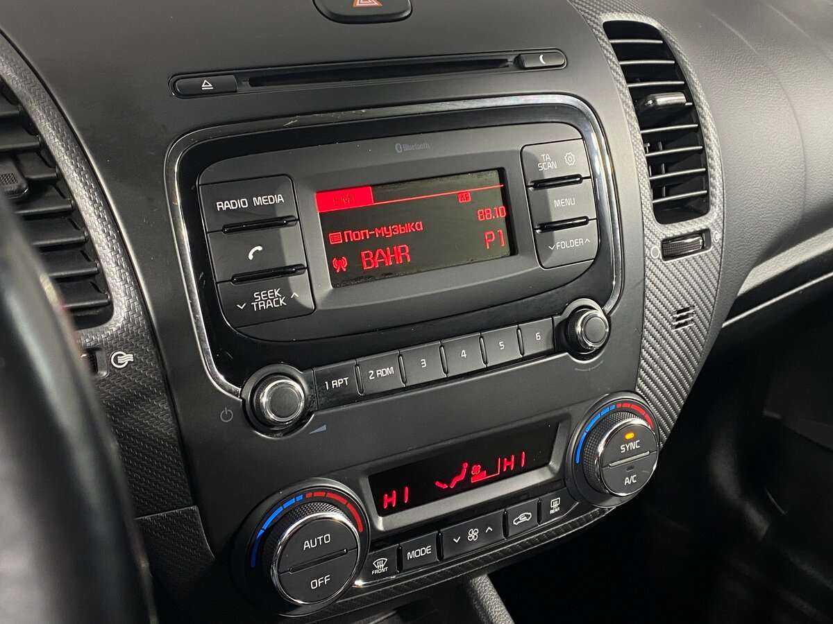 Купить Kia Cerato с пробегом. Фото: #14