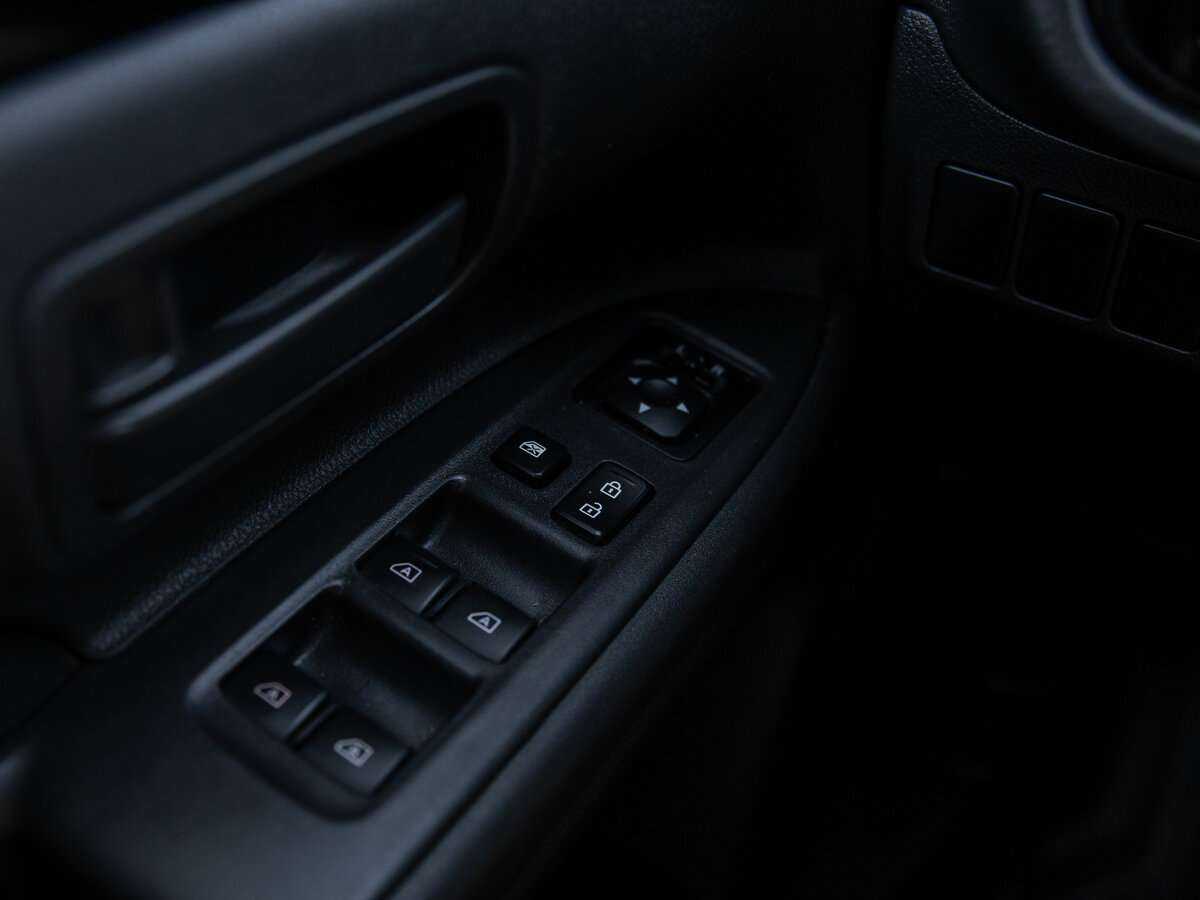 Купить Mitsubishi Outlander с пробегом. Фото: #13