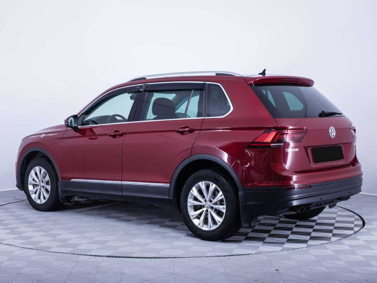 Купить Volkswagen Tiguan с пробегом. Фото: #6