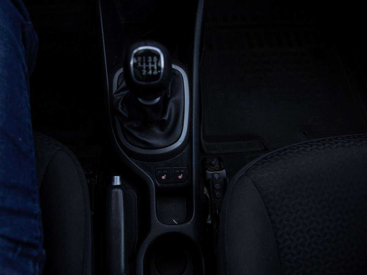 Купить Kia Rio с пробегом. Фото: #18