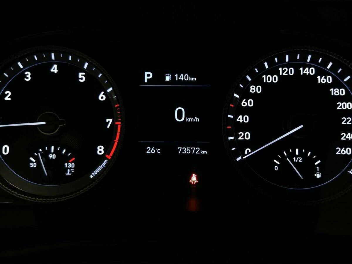 Купить Hyundai Sonata с пробегом. Фото: #13