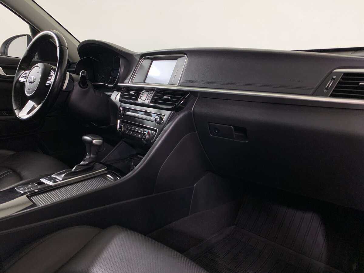 Купить Kia Optima с пробегом. Фото: #10