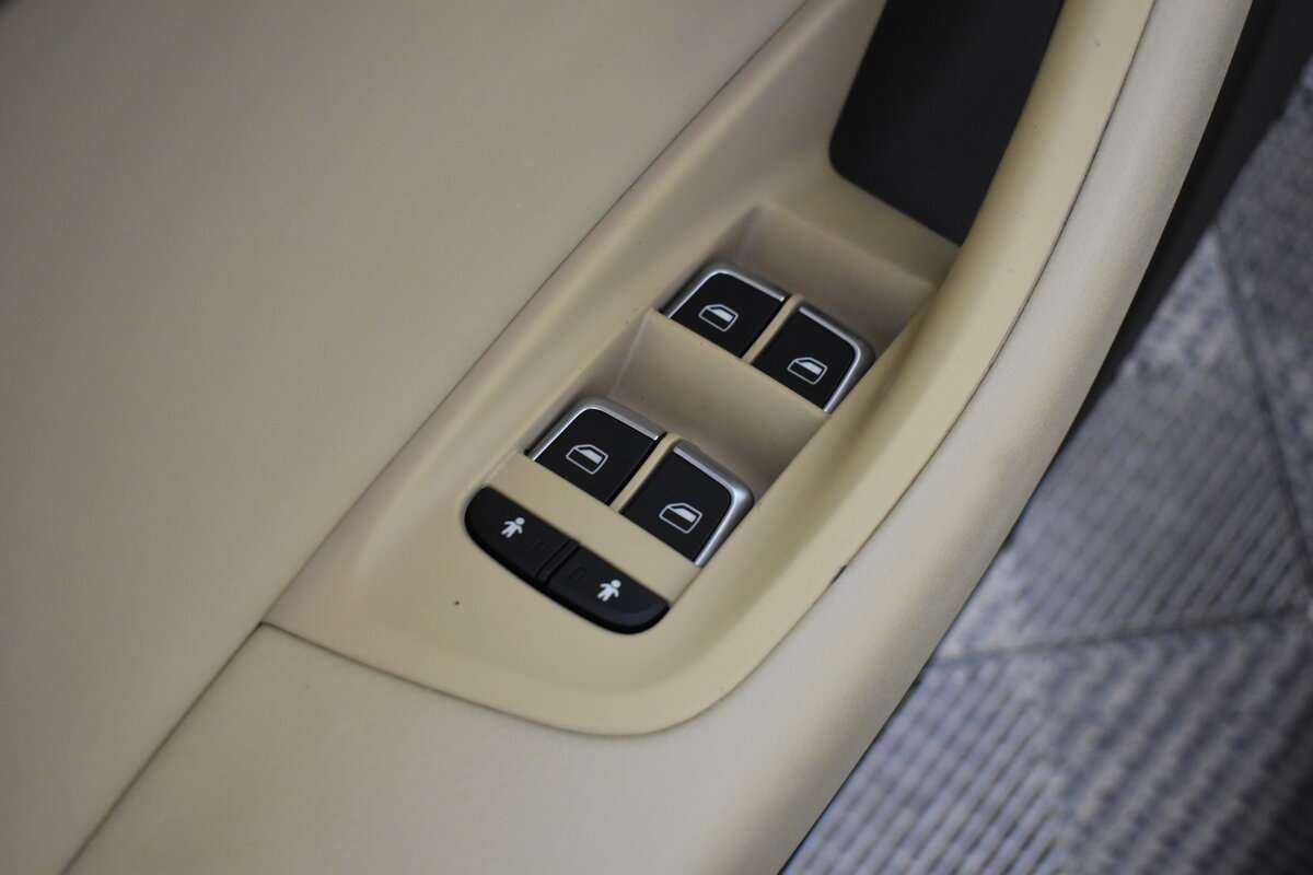 Купить Audi A6 с пробегом. Фото: #8