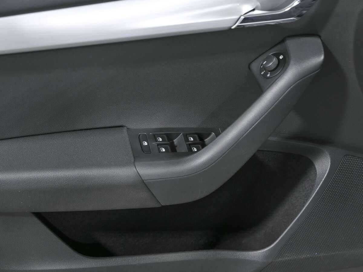 Купить Skoda Octavia с пробегом. Фото: #12